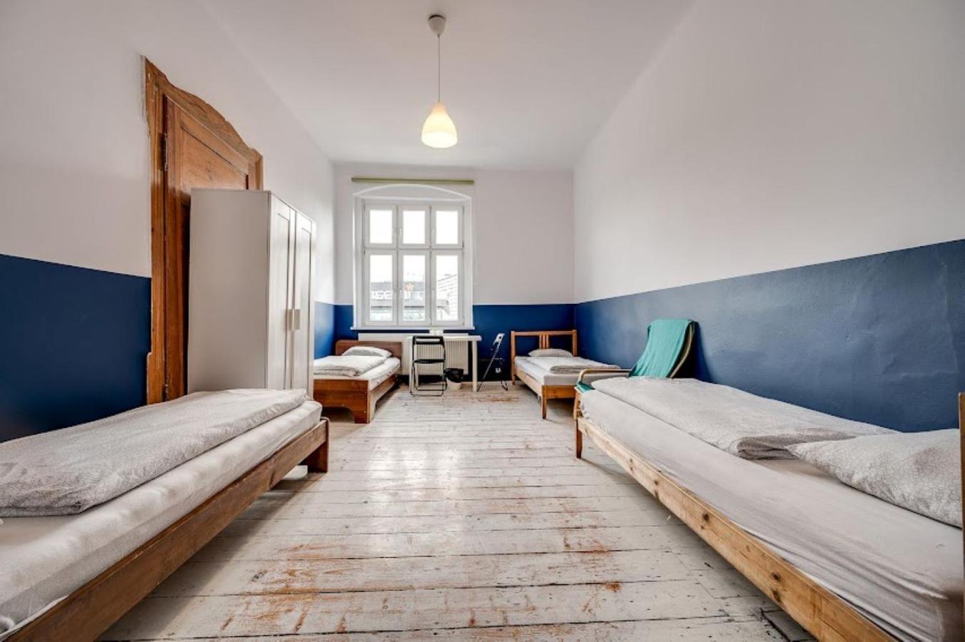 Sentral Hostel *